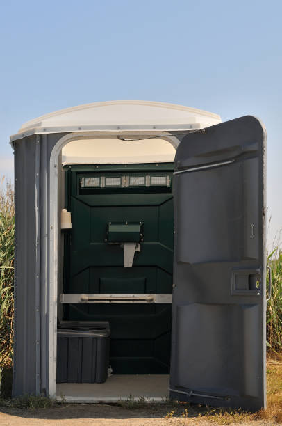 Porta potty delivery and setup in Park View, IA